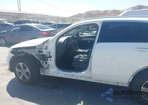 2019 Mercedes-Benz Glc 300 from USA, damaged, VIN WDC0G4JBXK1002364